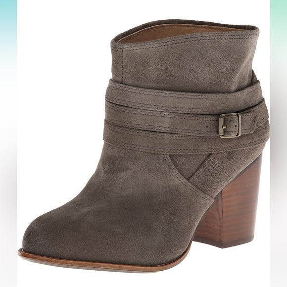 NIB Splendid Women's Laventa Smoke Suede Ankle Booties - Picture 1 of 12